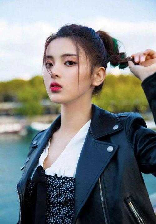 娱乐吃瓜君彭冠英,娱乐吃瓜界的风云人物  第2张